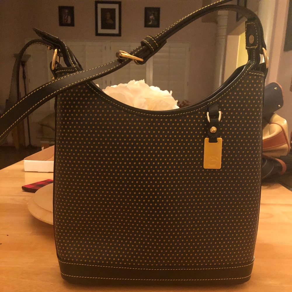 Dooney & Bourke dark green cabrio hobo. Like new
